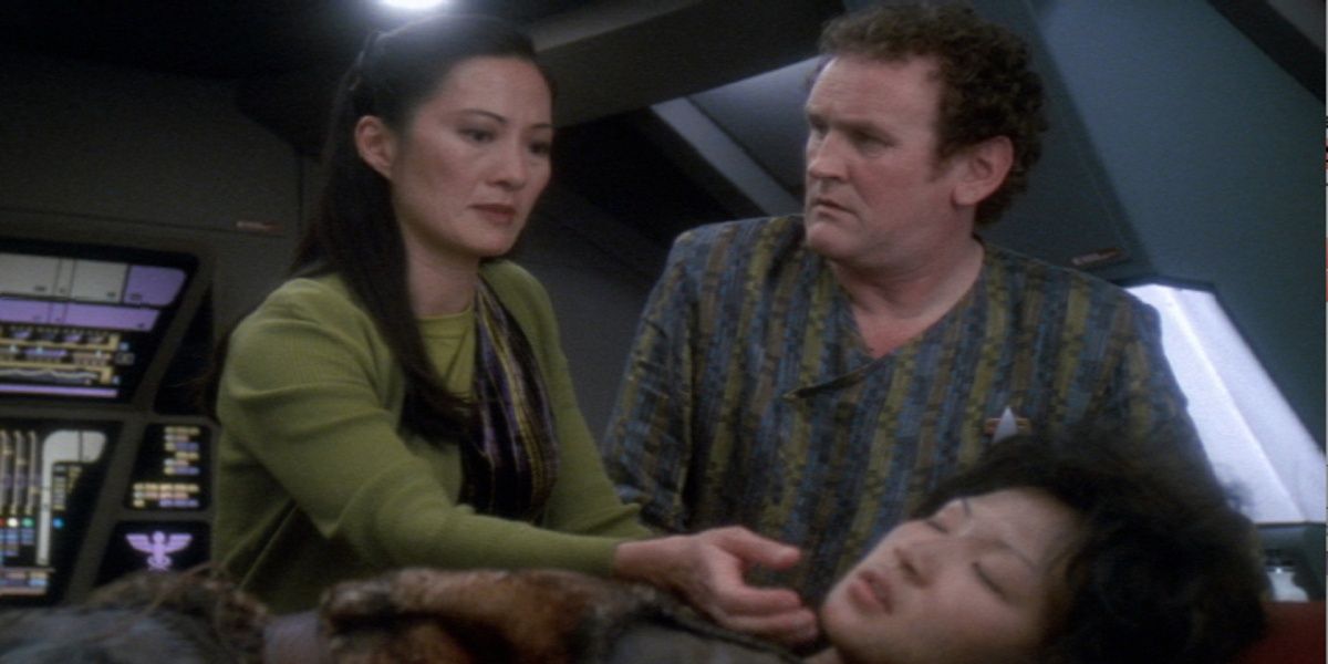 Keiko, Molly, and Miles O'Brien in Star Trek: Deep Space Nine