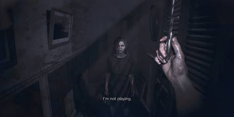 resident evil 7 - eveline - evelines scared