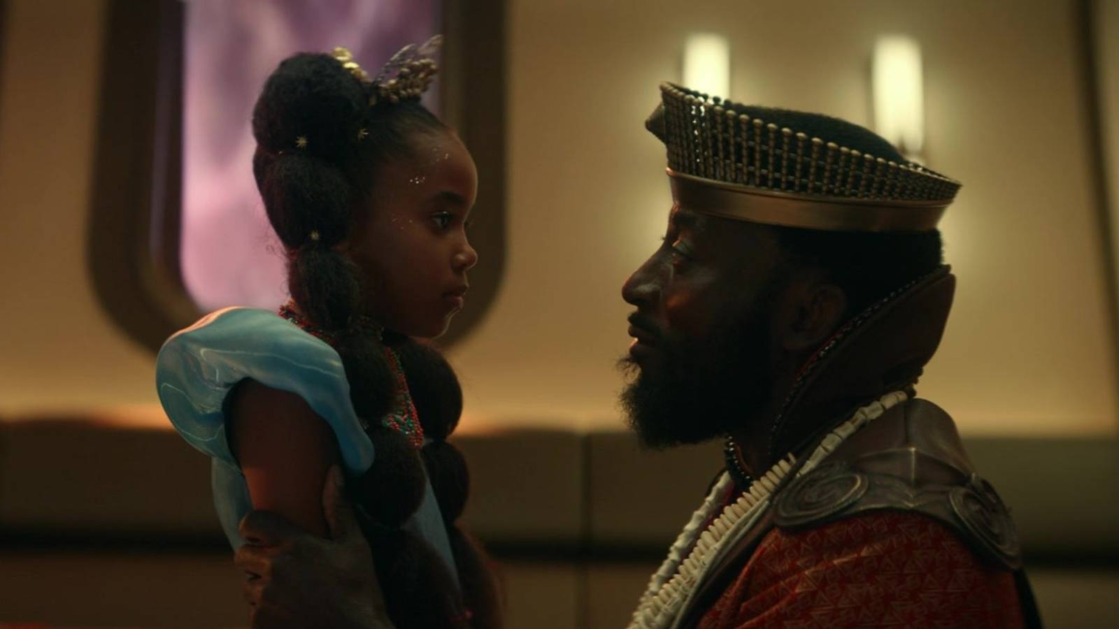 Rukiya and King Ridley in Star Trek: Strange New Worlds 