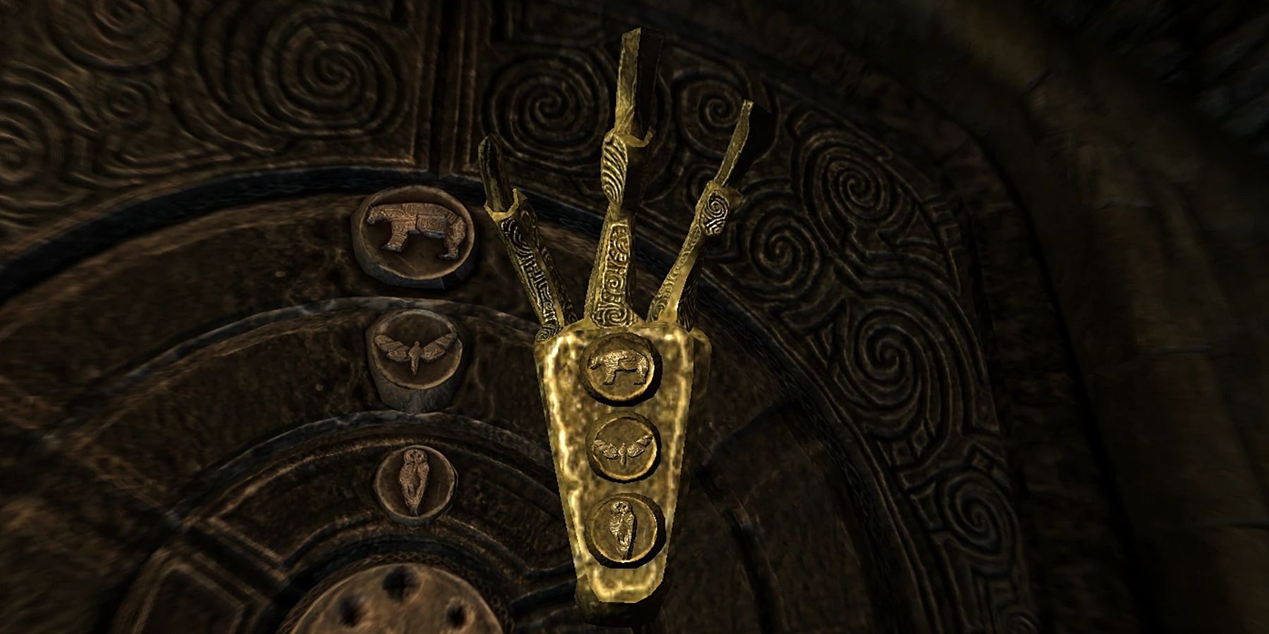 skyrim the golden claw item