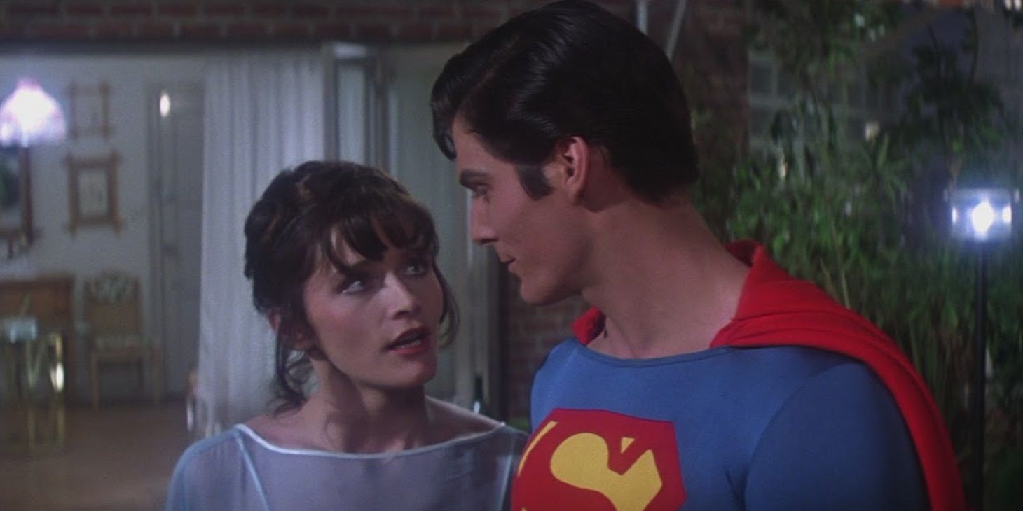 Superman_talking_to_Lois_in_Superman_The_Movie