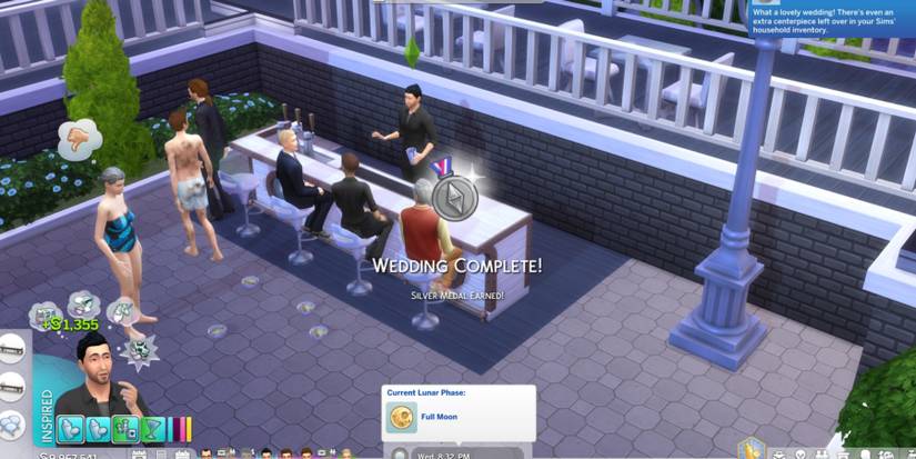 Working a bar in The Sims 4