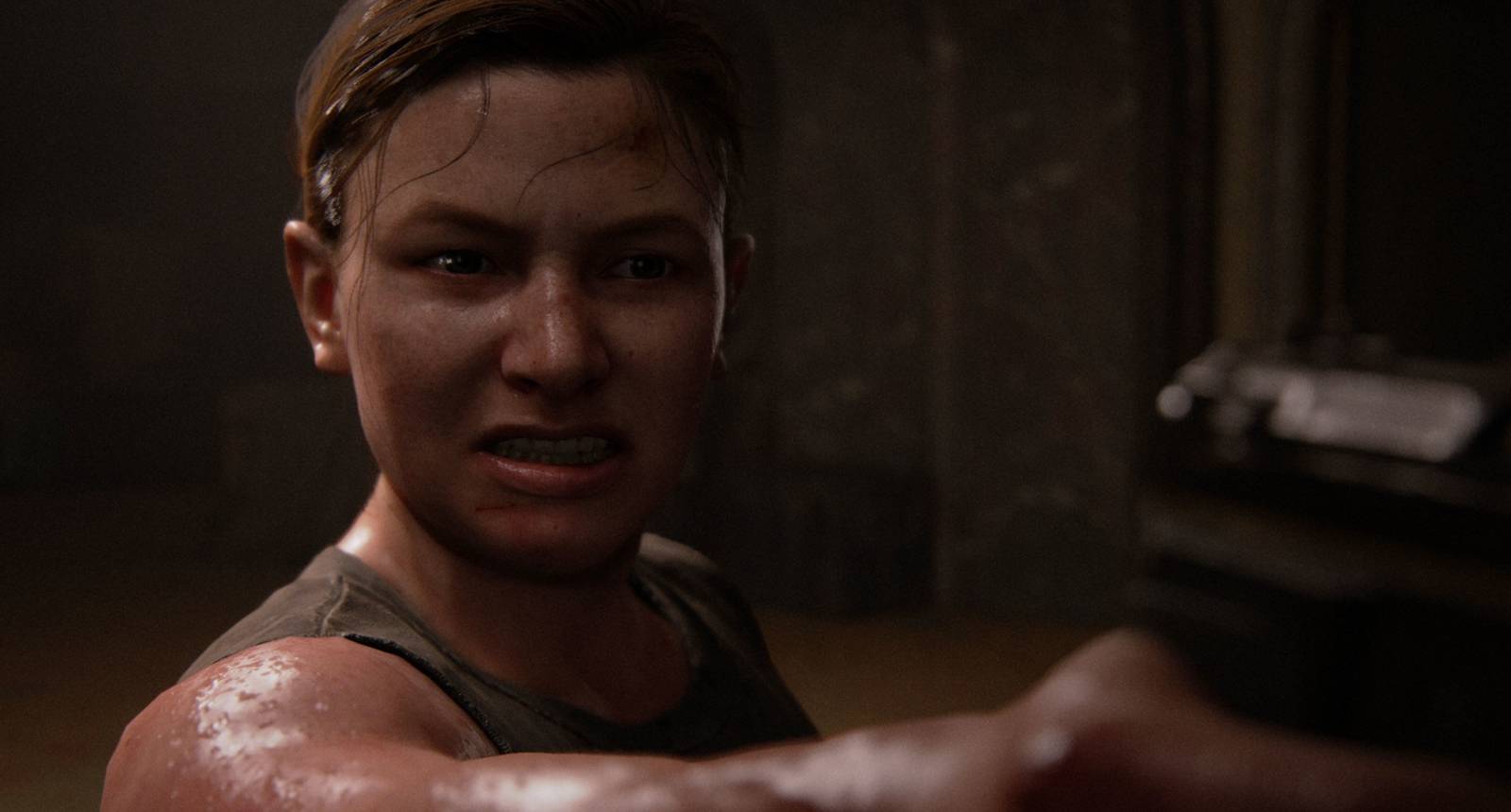 Abby_with_a_gun_in_The_Last_of_Us_Part_II