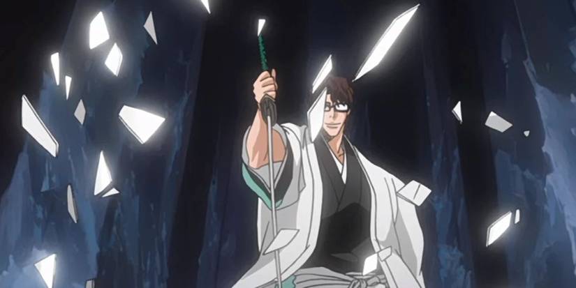 Aizen using Kanzen Saimin in Bleach