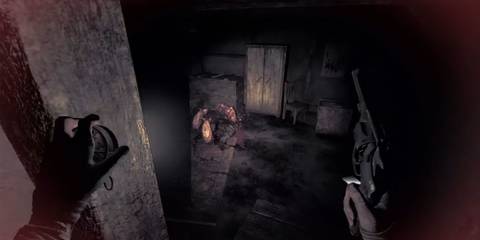 Henri stumbling across a group of rats feasting on a corpse in Amnesia the Bunker