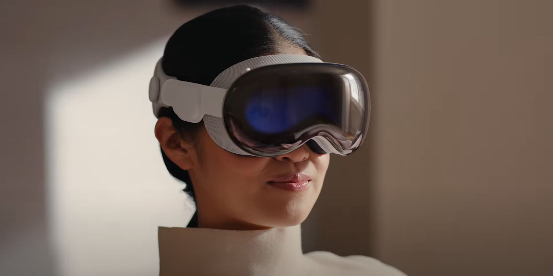 apple vision pro wearable augmented/virtual reality device
