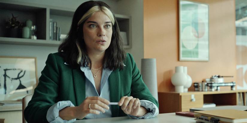 black mirror joan is awful annie murphy Cropped