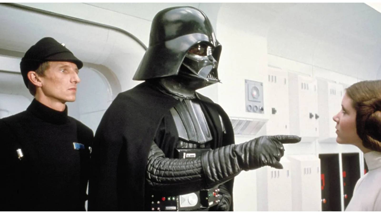 David Prowse as Darth Vader. Carrie Fisher as Leia Organa.