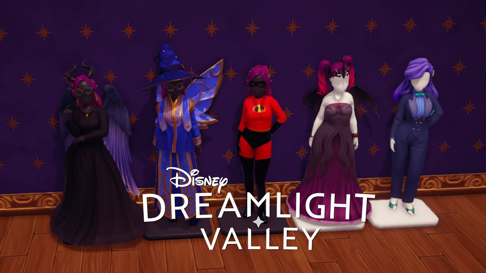 Mannequins in Disney Dreamlight Valley.