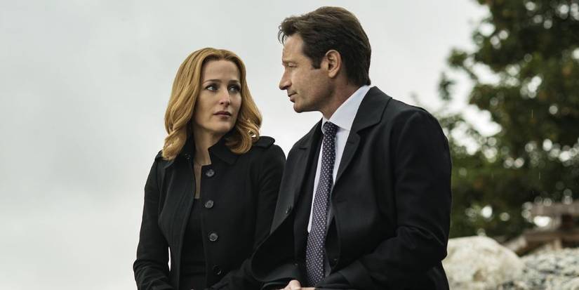 fox-mulder-david-duchovney-dana-scully-gillian-anderson-the-xfiles-revival