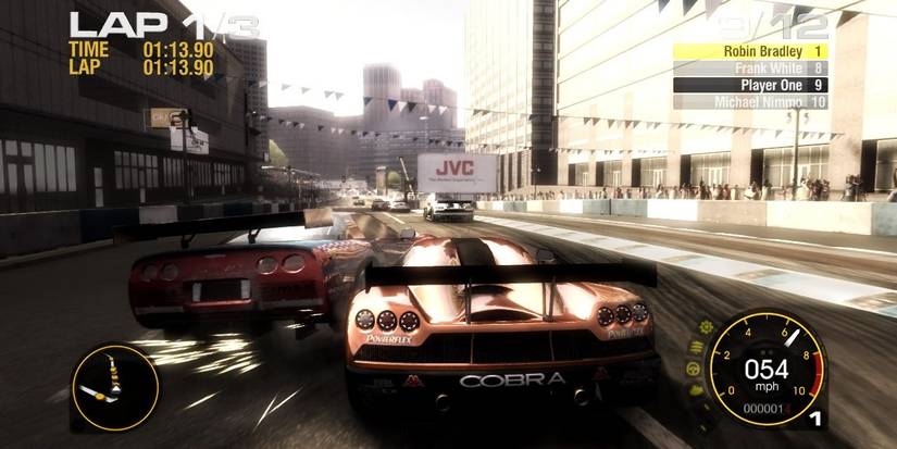 A Cobra racing down the streets in a lap race in GRID