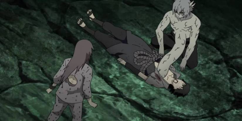 Kabuto Heals Sasuke