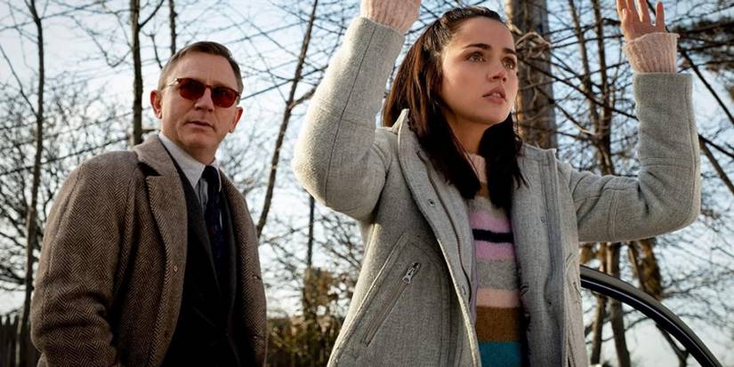 Daniel Craig and Ana De Armas in Knives Out