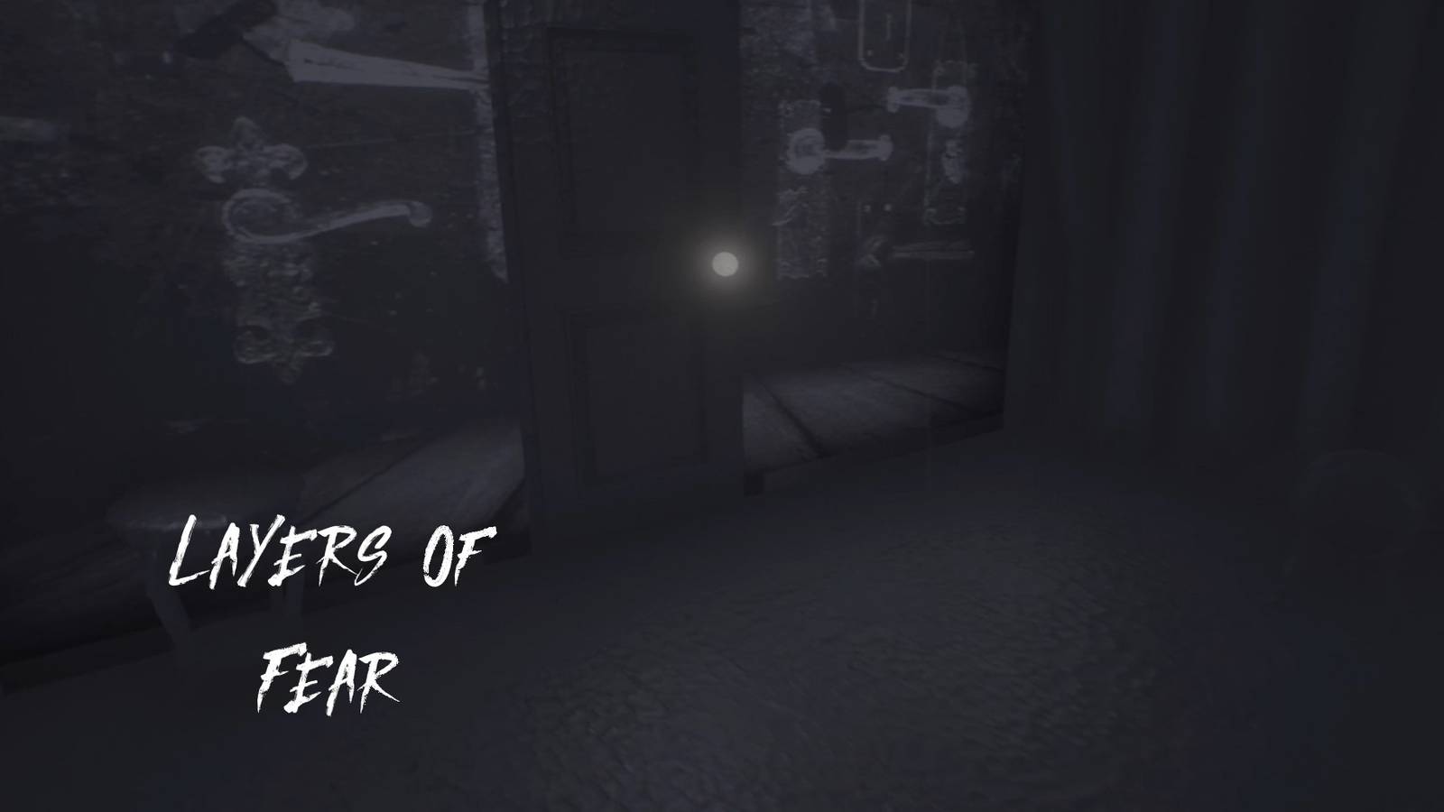 layers of fear - photo door - feature-1
