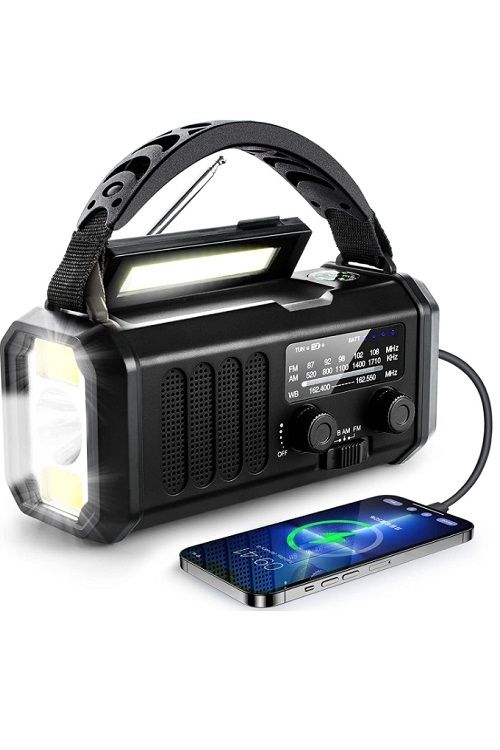 10 Perfect Gift Ideas To Make Your Dad Feel Extra Special This Father's Day