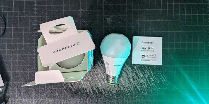 Nanoleaf Essentials Bulb Package
