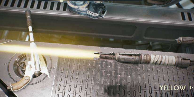 rey's yellow lightsaber