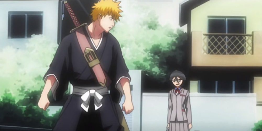 An impatient Rukia scolding Ichigo for his foolishness in the Bleach anime