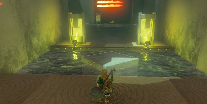 A Pool With A Single Platform And Two Electric Rods To The Sides