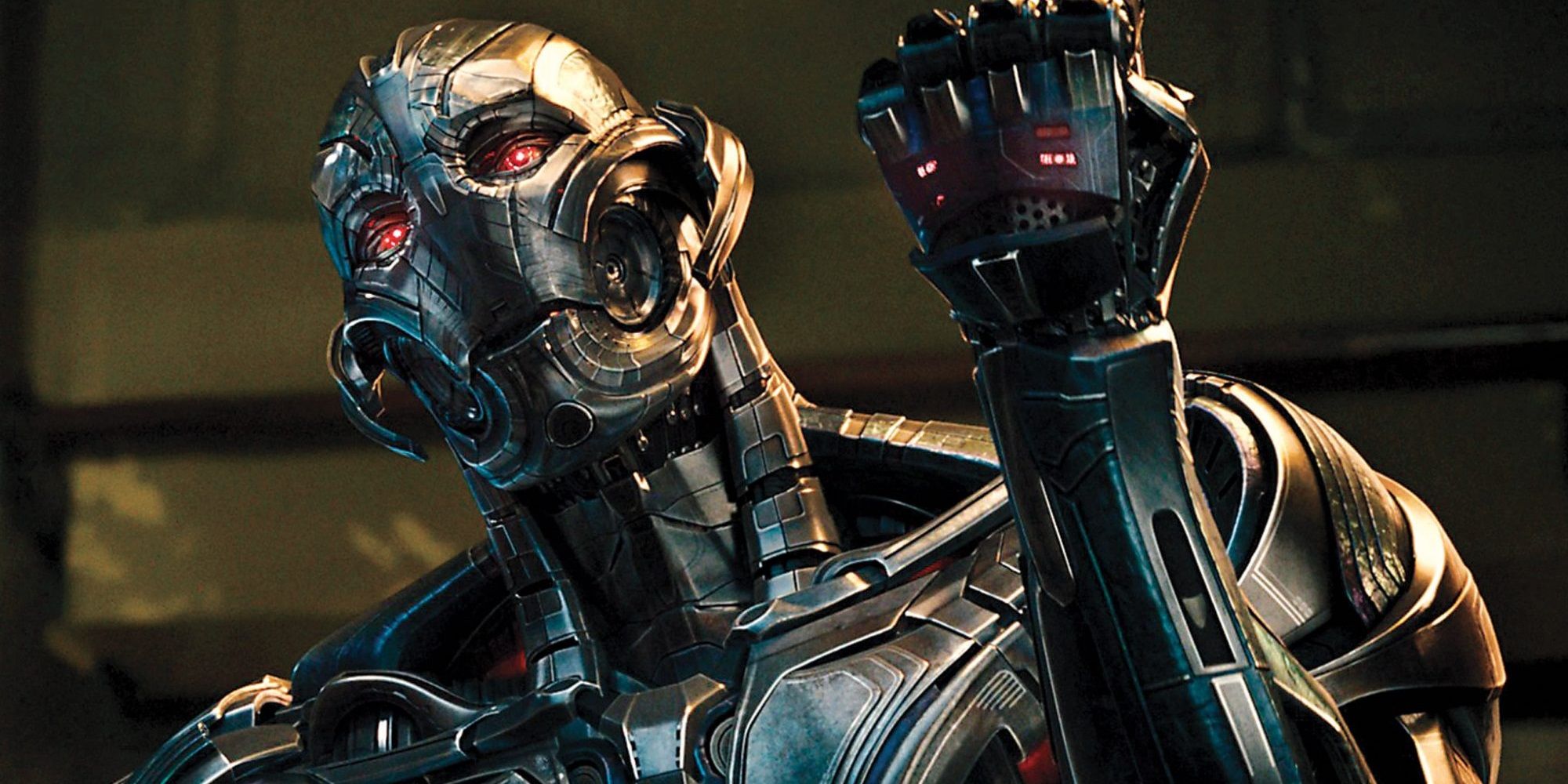 Ultron clenching a fist in Avengers Age of Ultron