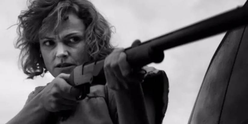 Bella (Maxine Peake) in Black Mirror episode Metalhead