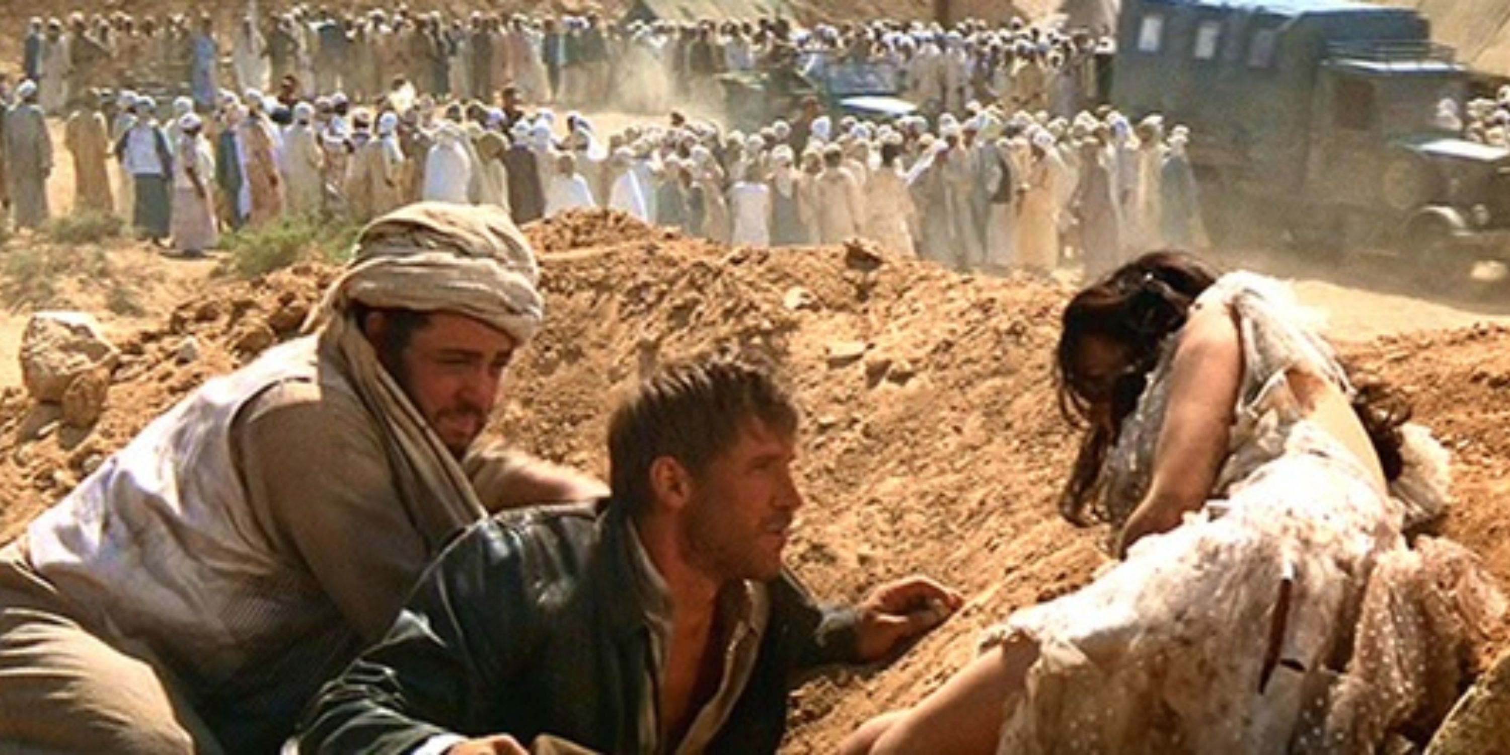 sallah, indiana jones and marion ravenwood in the desert