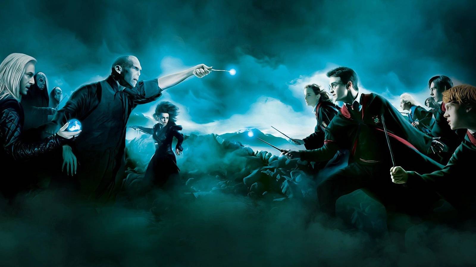 Harry Potter Duel between Harry and his friends and Voldemort and his Death Eaters