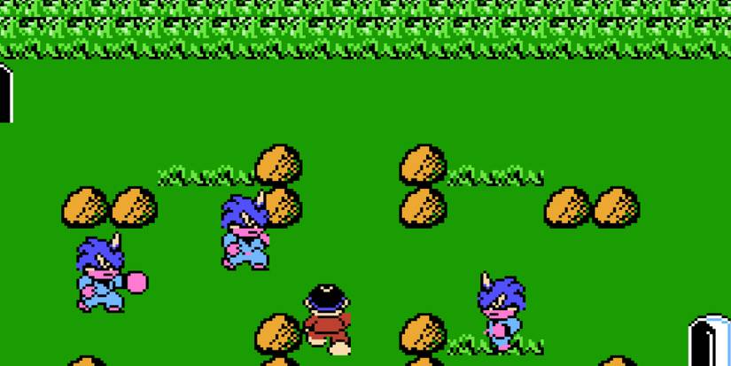 Fighting enemies in Little Ninja Brothers