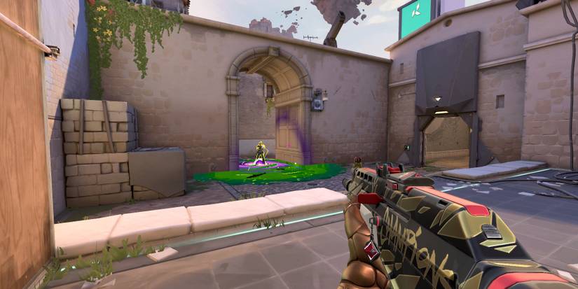 Gravity Well (Astra) and Mosh Pit (Gekko) Valorant