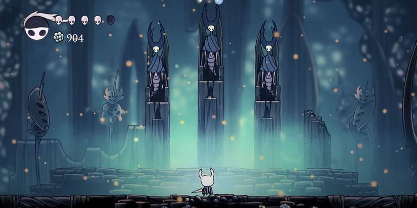 Hollow Knight protagonist standing