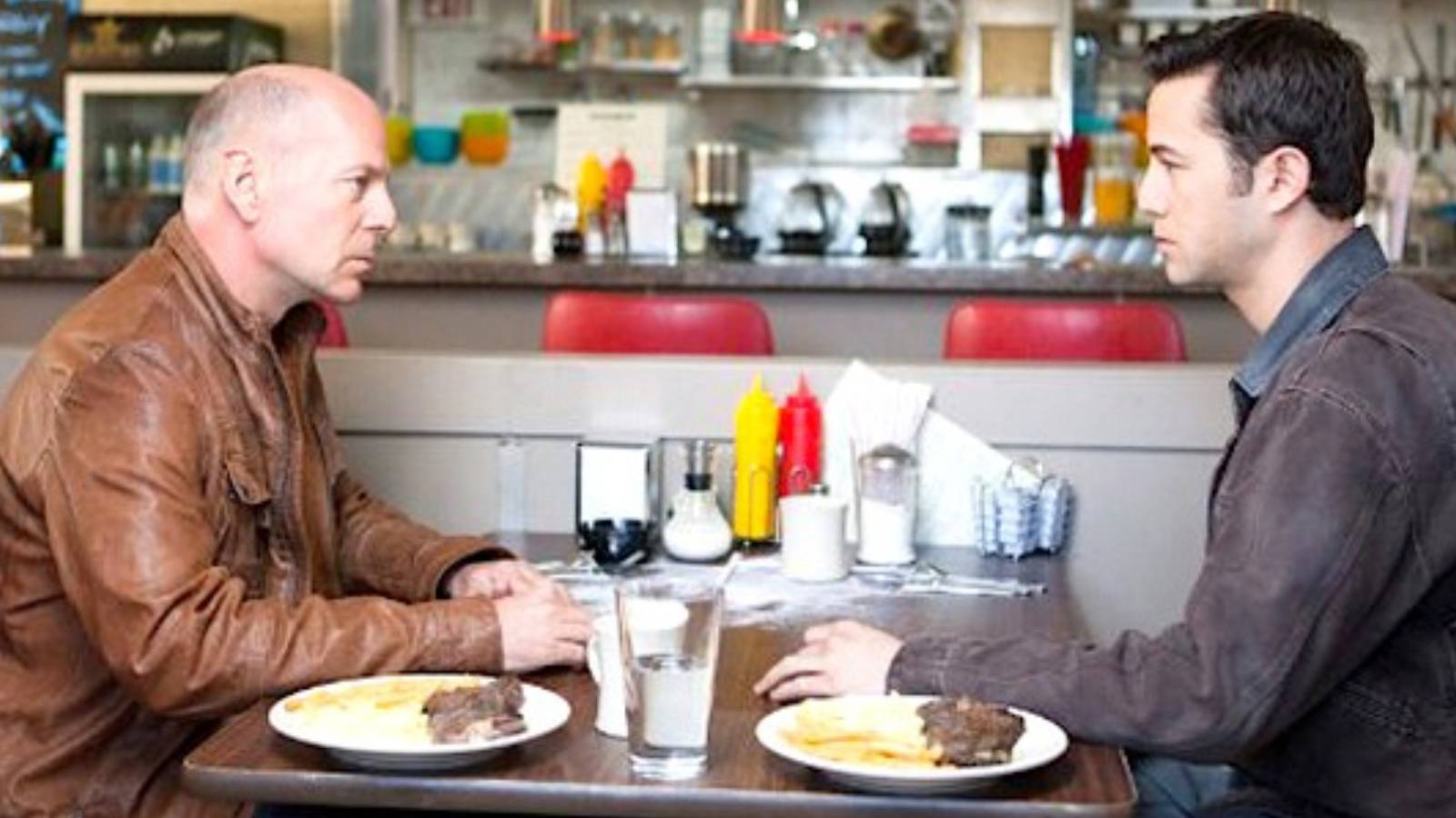 Bruce Willis and Joseph Gordon-Levitt in Looper