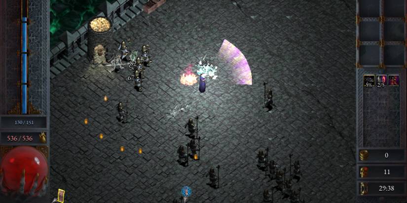 A player using the Necromancer's Clutch in Halls of Torment