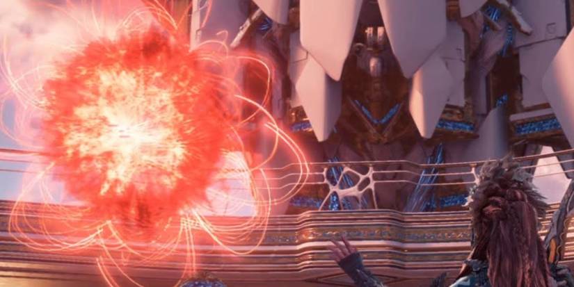 Aloy seeing Nemesis for the first time