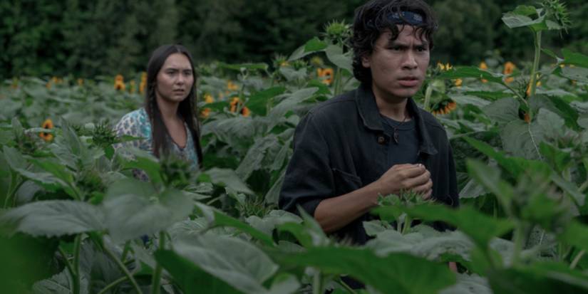 Isabella Star LeBlanc and Forrest Goodluck in Pet Sematary: Bloodlines