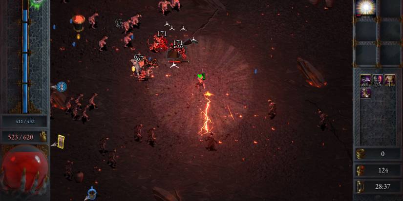 The Radiant Aura ability being used by the Swordsman in Halls Of Torment