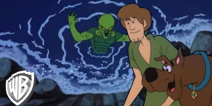scooby doo and shaggy fighting sea beast 