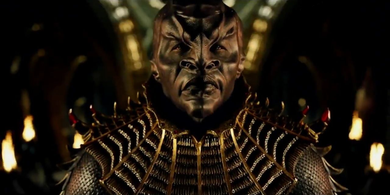 T'Kuvma, um Klingon, em Star Trek: Discovery.