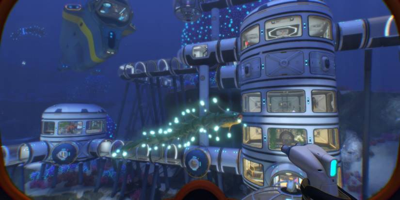 An image showcasing gameplay from Subnautica.