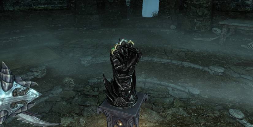 The Midden hand puzzle in Skyrim