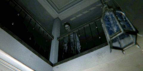 Lisa stands above the player in PT