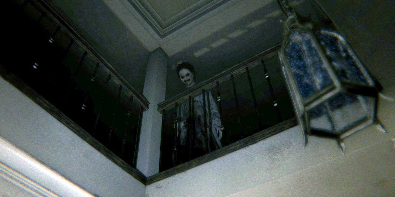 Lisa stands above the player in PT