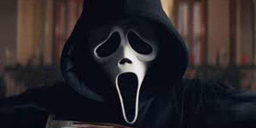 ghostface with a knife