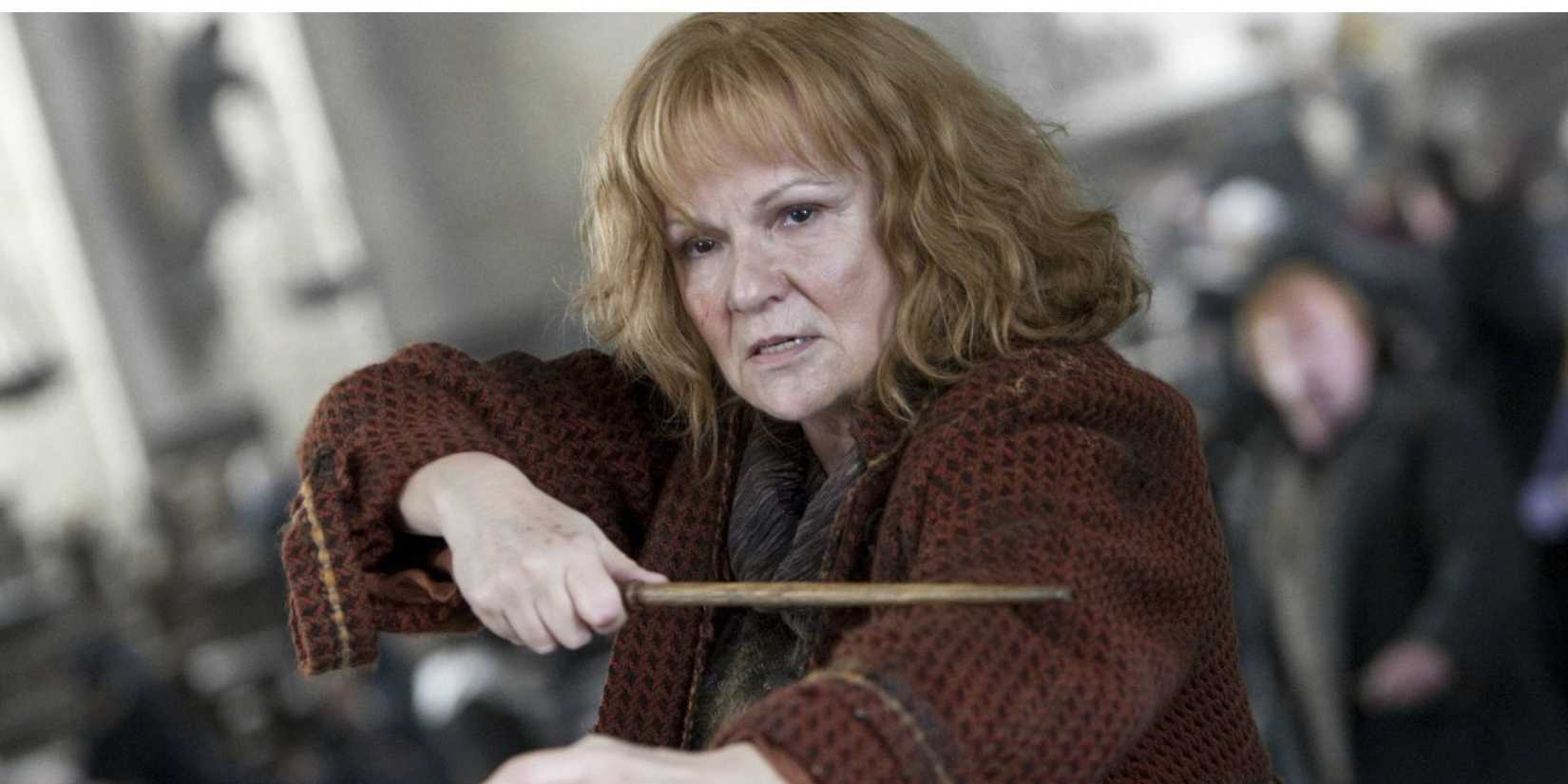 Harry Potter's Molly Weasley with her wand at the ready