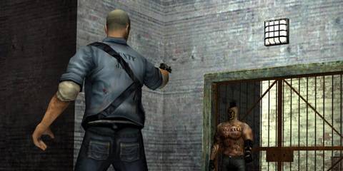 james earl cash from manhunt preparing to shoot an enemy