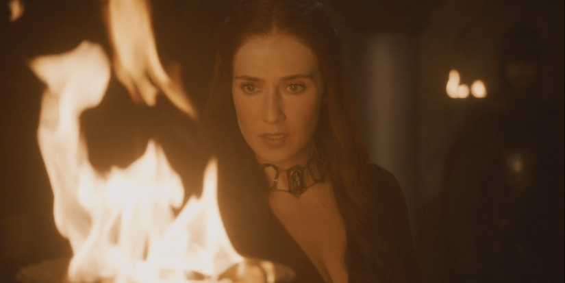 melisandre-blood-magic-game-of-thrones Cropped