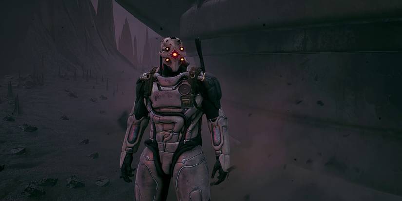 Remnant 2 - Wearing Navigator's Helm Outside Of Wear Its Found