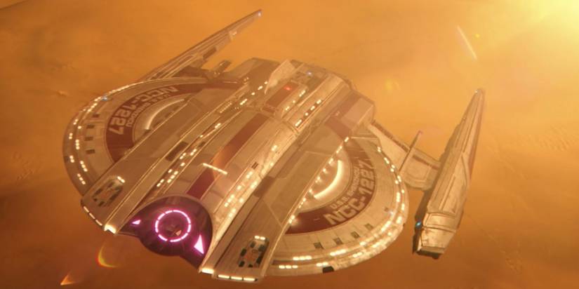 The USS Shenzhou enters a planet's atmosphere.