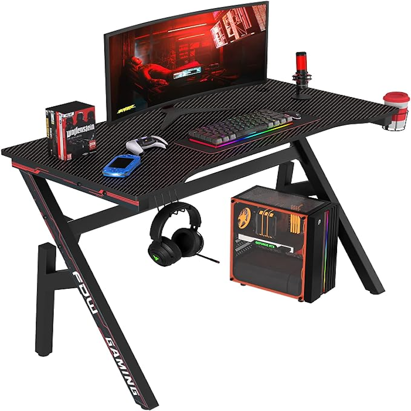 The Best Small Gaming Desks for 2024
