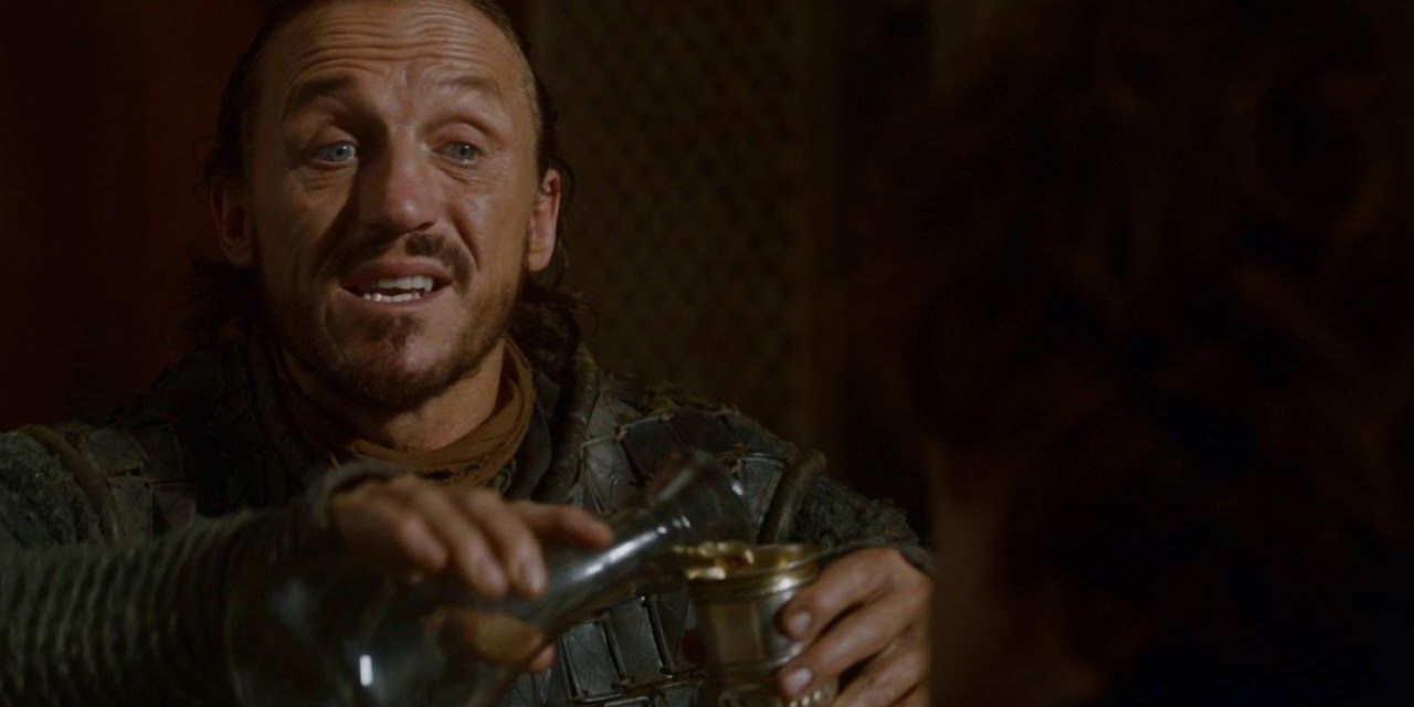 bronn-drinking