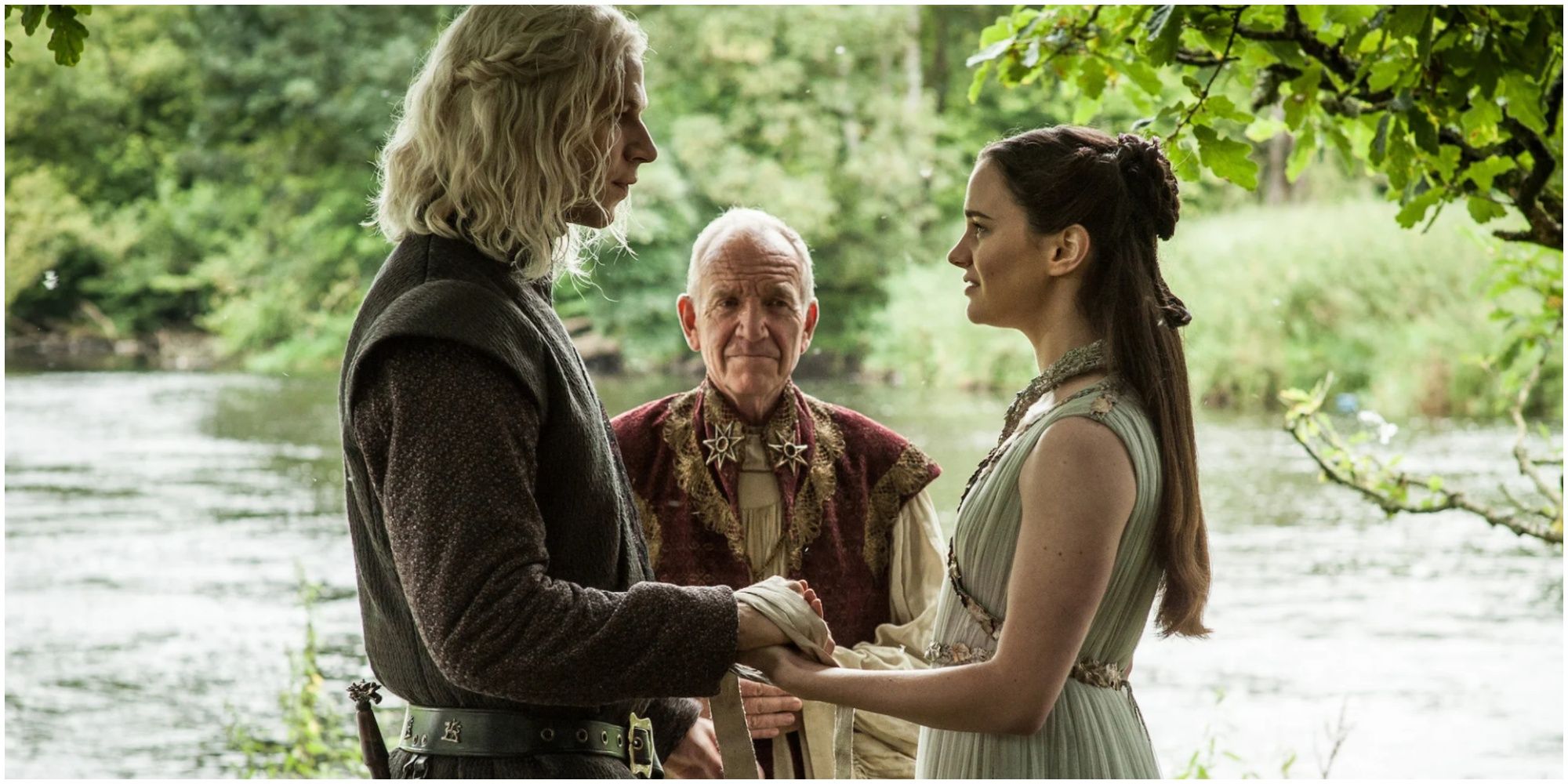 Rhaegar Targaryen And Lyanna Stark's secret wedding ceremony performed by High Septon in Game of Thrones.